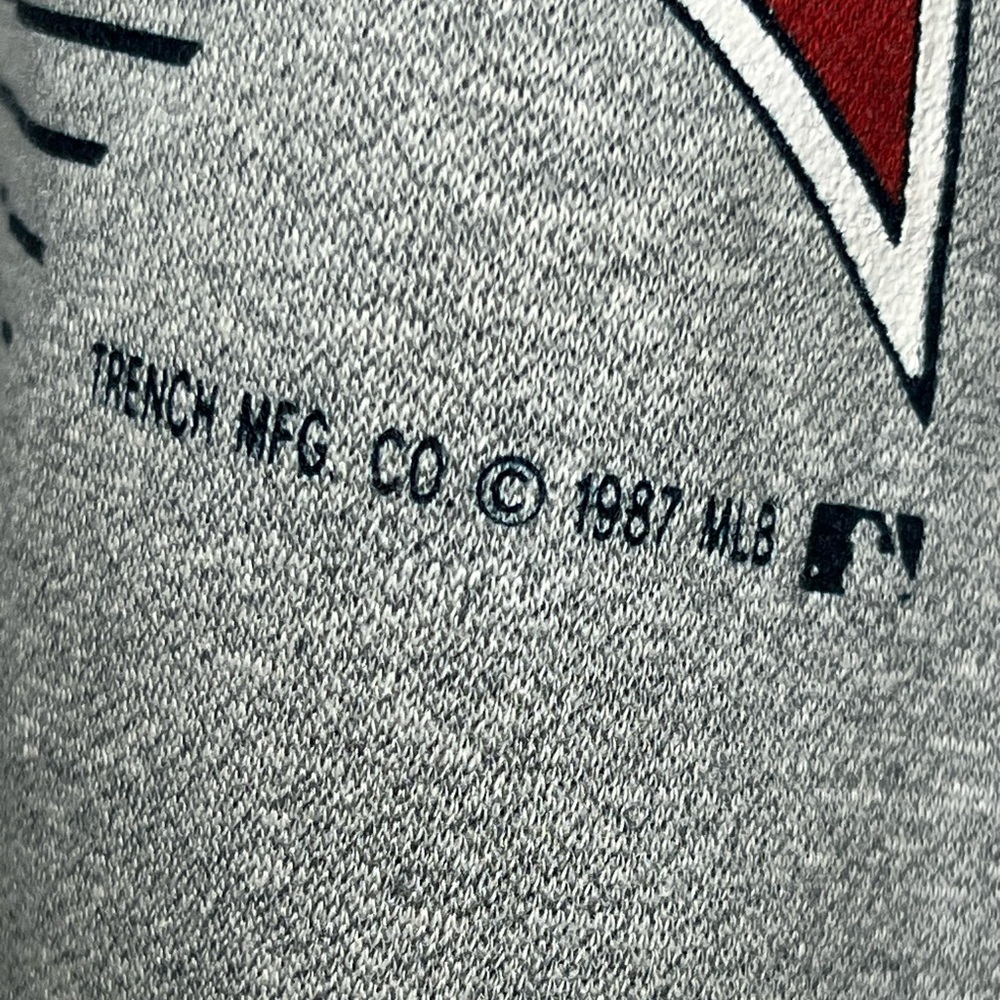 Minnesota Twins Gray Crewneck Sweater - Picture 3 of 6